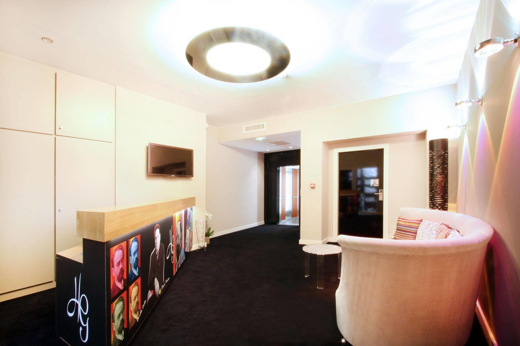 Hotel Les Deux Garcons Aix-en-Provence Buitenkant foto
