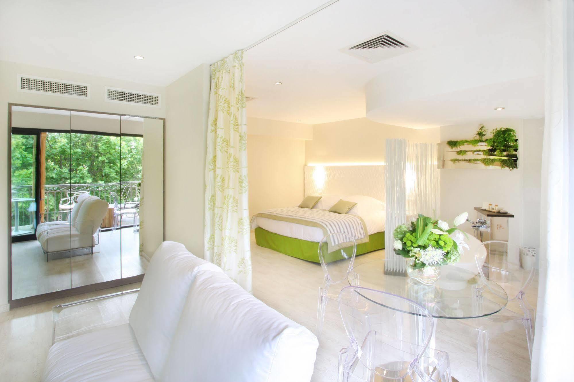 Hotel Les Deux Garcons Aix-en-Provence Buitenkant foto