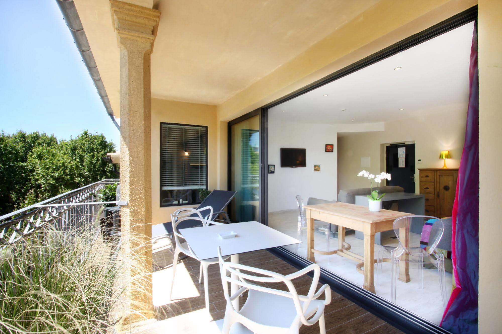 Hotel Les Deux Garcons Aix-en-Provence Buitenkant foto