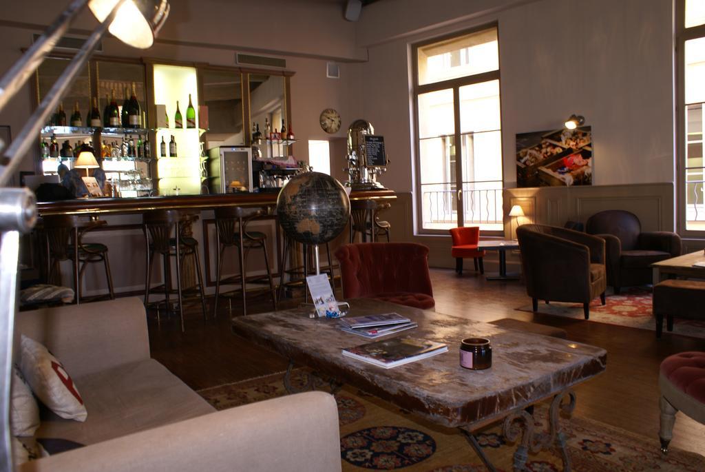 Hotel Les Deux Garcons Aix-en-Provence Buitenkant foto